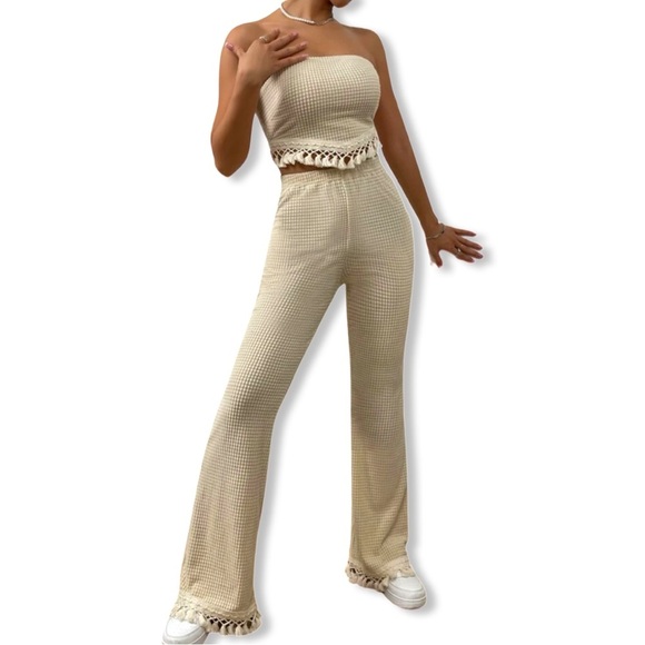 Cream Waffle/Knitted Tie Back Tassel Hem Tube Top & Wife Leg Pants Set | S | NWT - Picture 7 of 9
